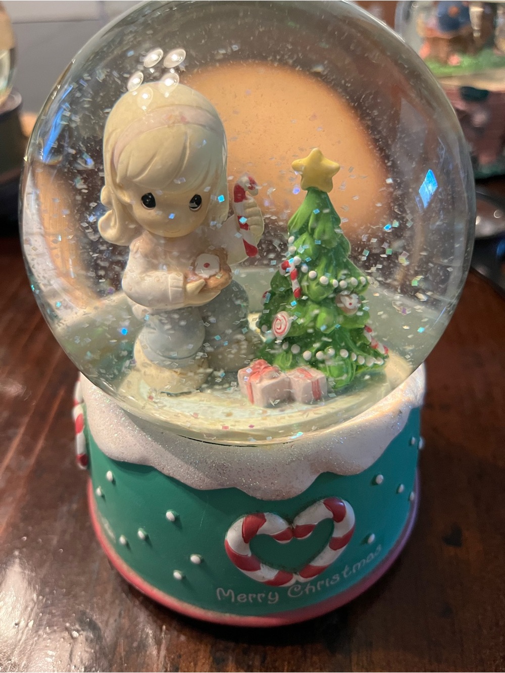 Precious Moments Christmas Snow Globe